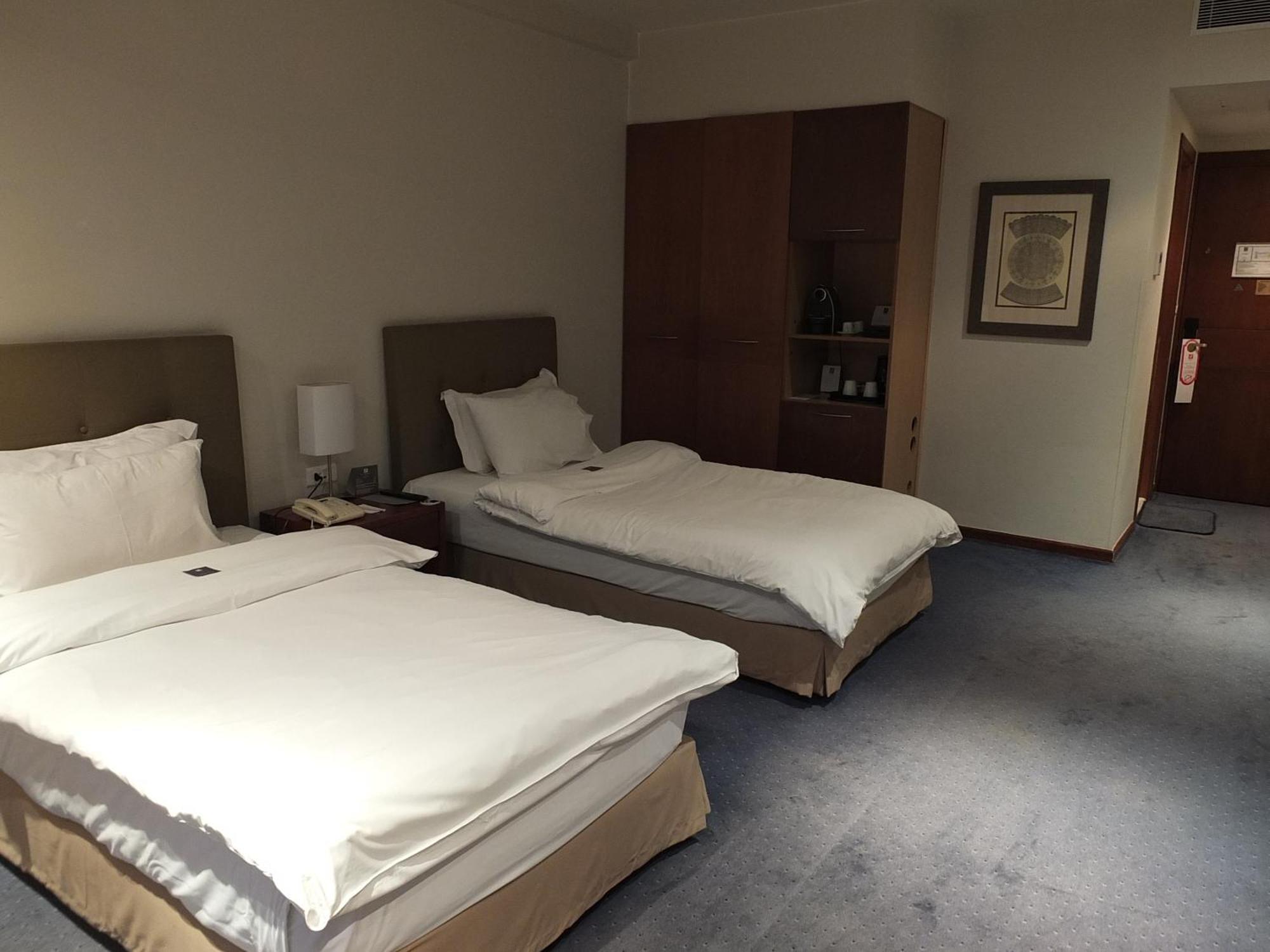 Plaza Hotel Beirut Ngoại thất bức ảnh
